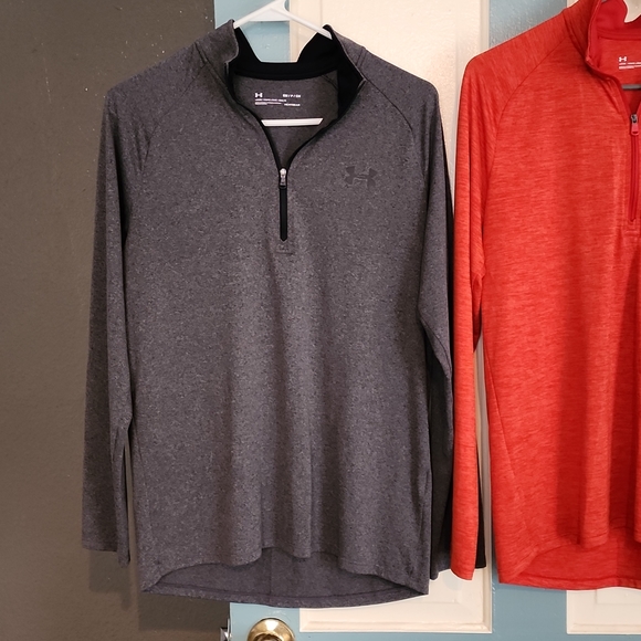 3 small under Armour half zipper - Picture 6 of 6